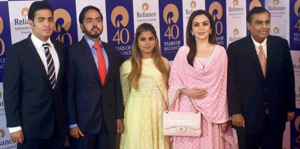 Servetleriyle adeta şirket gibi olan aileler. İşte dünyanın soyadından ‘servet akan’ 10 ailesi - Resim: 7